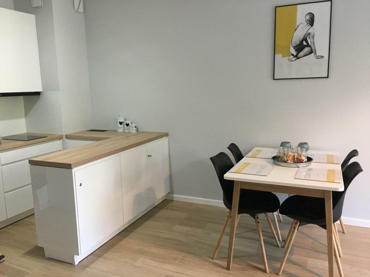 Apartament Sloneczny Dwie Sosny أوسترونيه مورسكية المظهر الخارجي الصورة